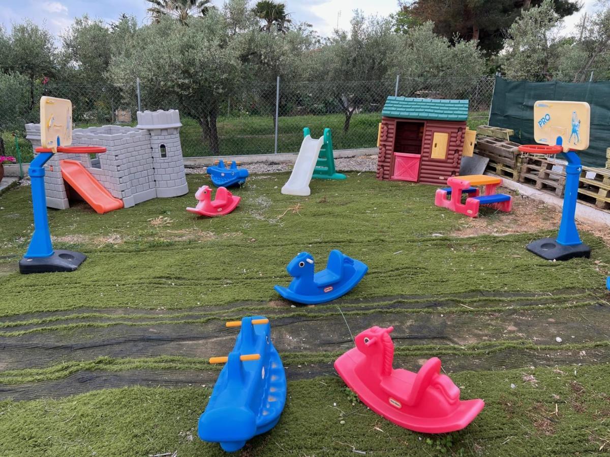 Sunshine Apartments Nea Nea Makri Extérieur photo